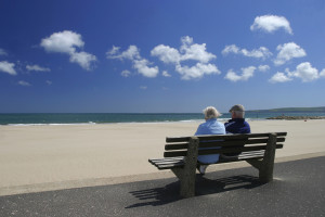 senior-couple-by-seaside